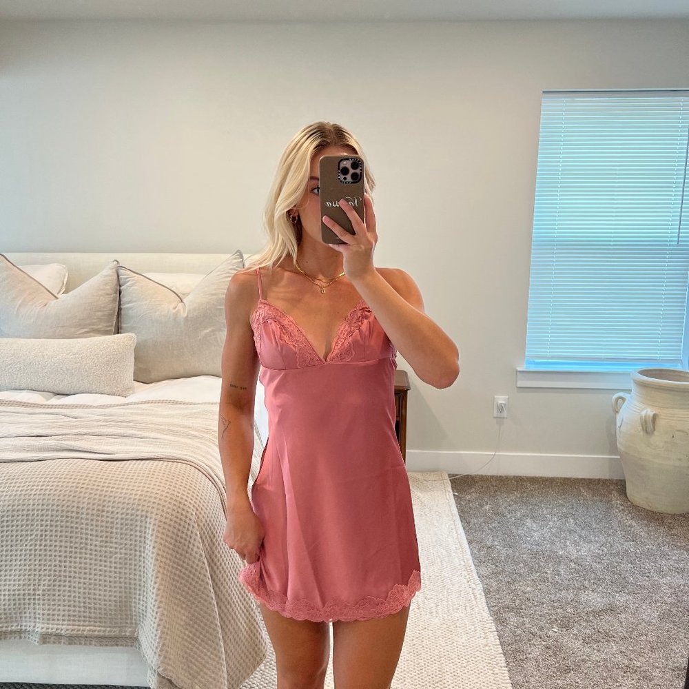 Princess Polly Pink Lace Slip Mini Dress - Picture 1 of 3